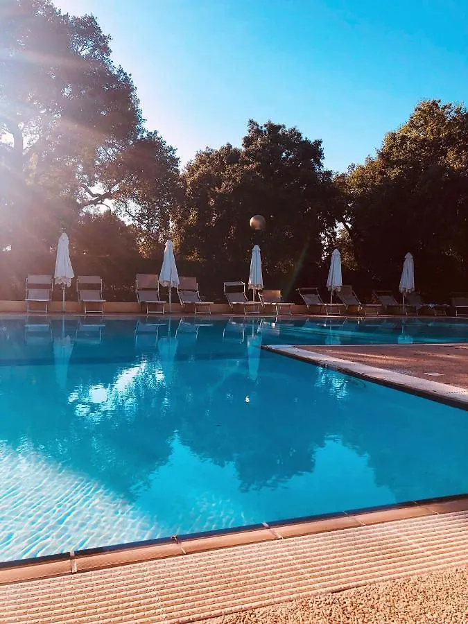 Nuraghe Ruiu Camping & Bungalow Norbello Ferienhaus