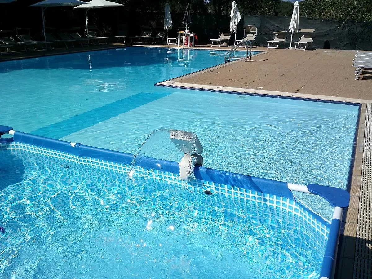 Nuraghe Ruiu Camping & Bungalow Norbello Italia